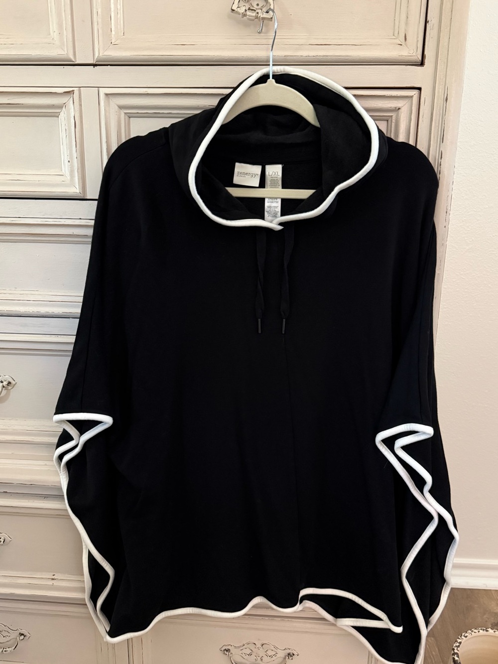 Chico’s Zenergy Black Hooded Sweater with White Trim